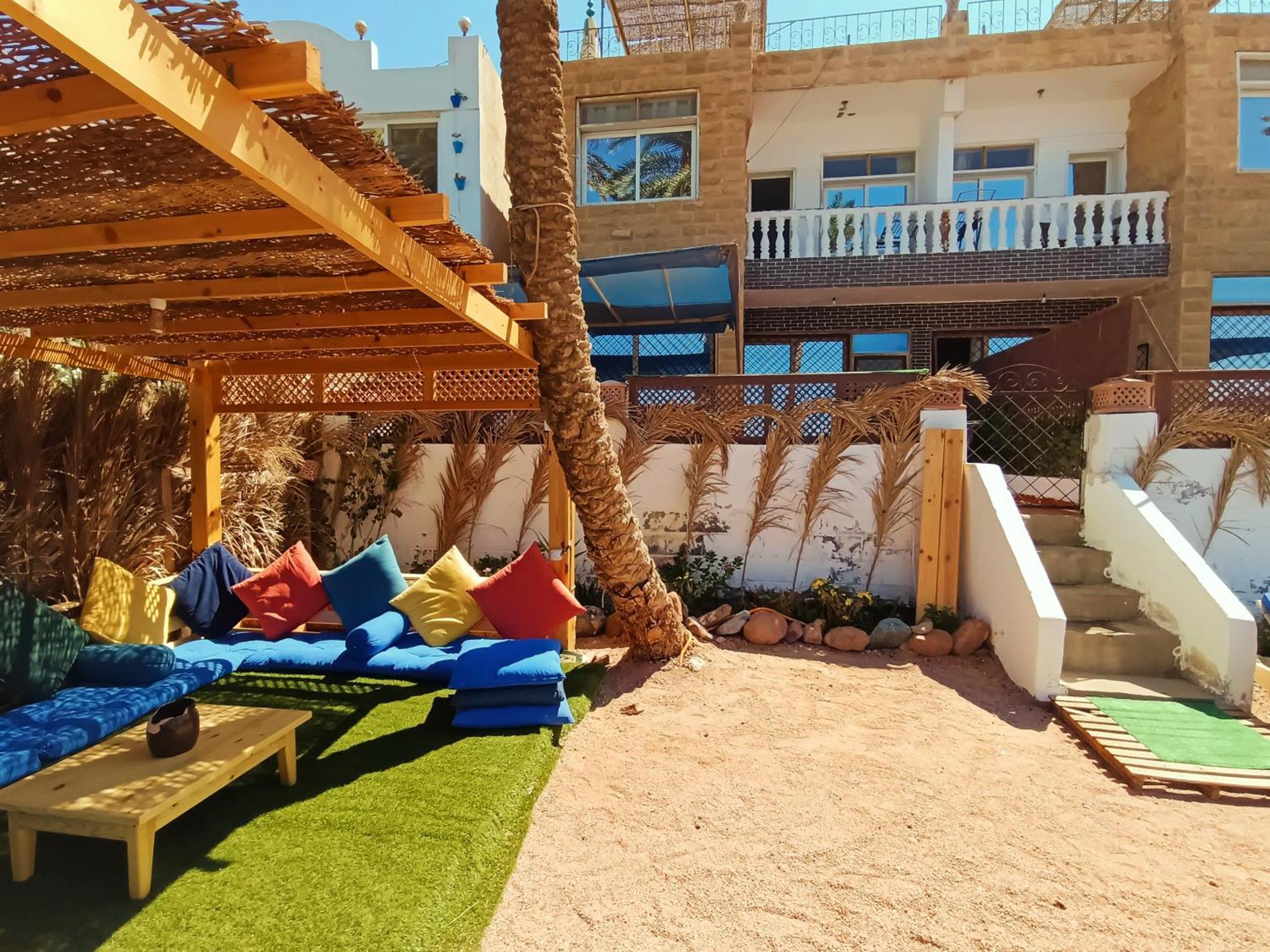 The Spot El Assalaa Apartments Dahab Esterno foto